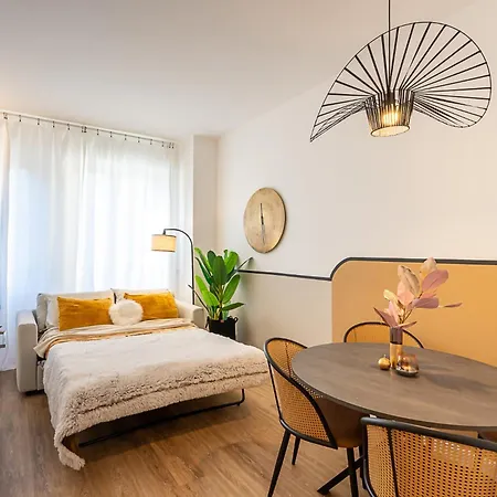 Navigli Duomo Chic Wifi Ac דירה